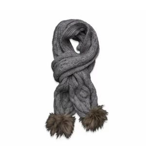New Abercrombie Knitted Scarf Gray